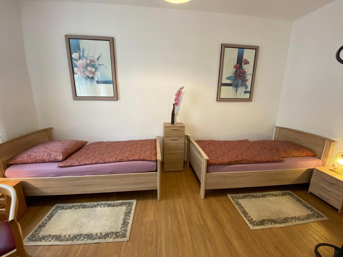 City Apartment In Nuernberg Экстерьер фото